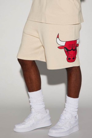 Cream Fashion Nova Bulls Straight Chillin Fleece Men Shorts USA | 209578ZNV
